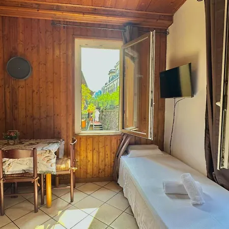 The Courtyard Retreat * Brunate